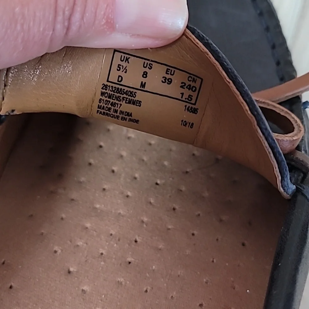 Clarks Collection Ultimate Comfort Women’s Black Leather Boat Shoes - Picture 7 of 10